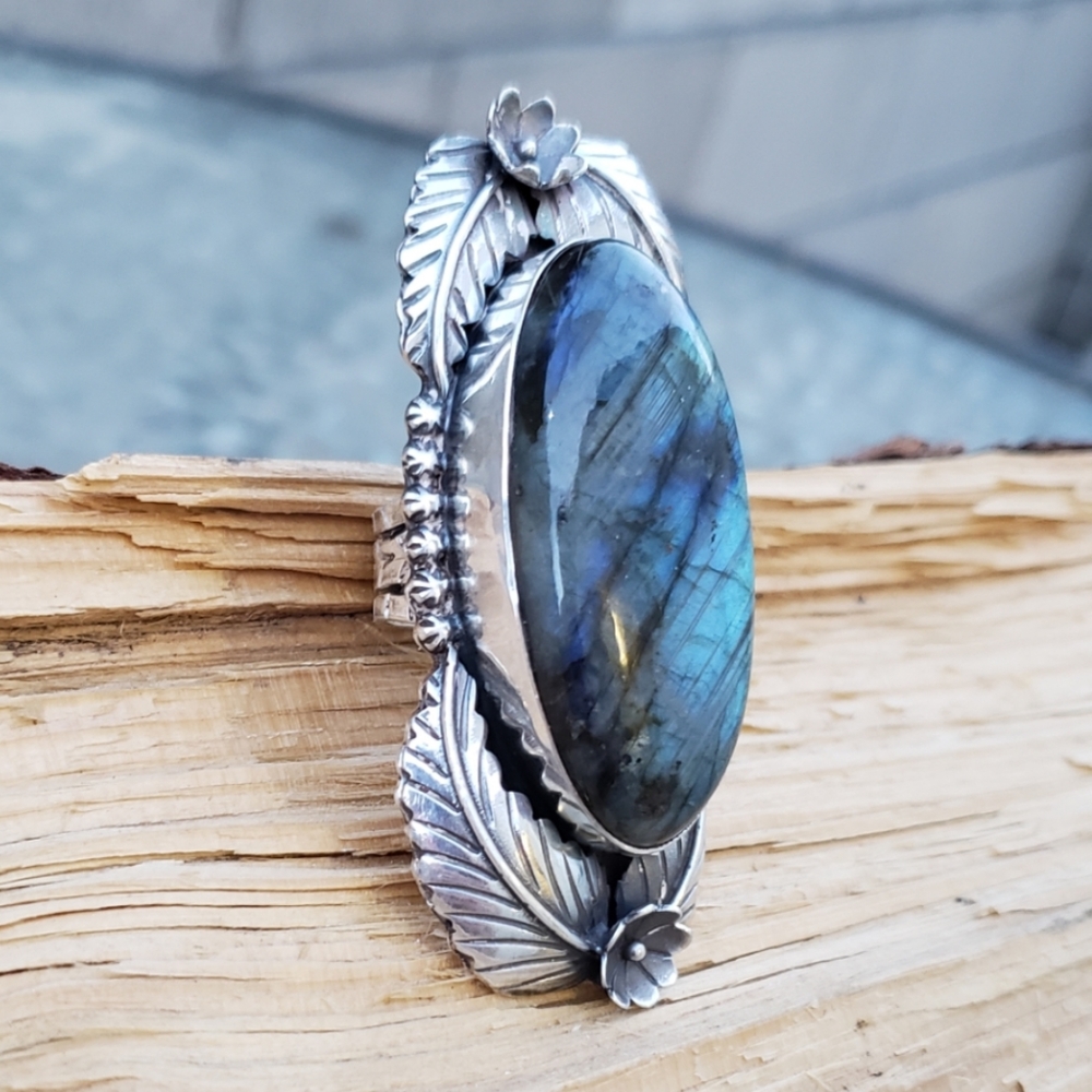SOLD HUGE Labradorite Sterling Silver Ring Sz 7.25 - Picture 2 of 10